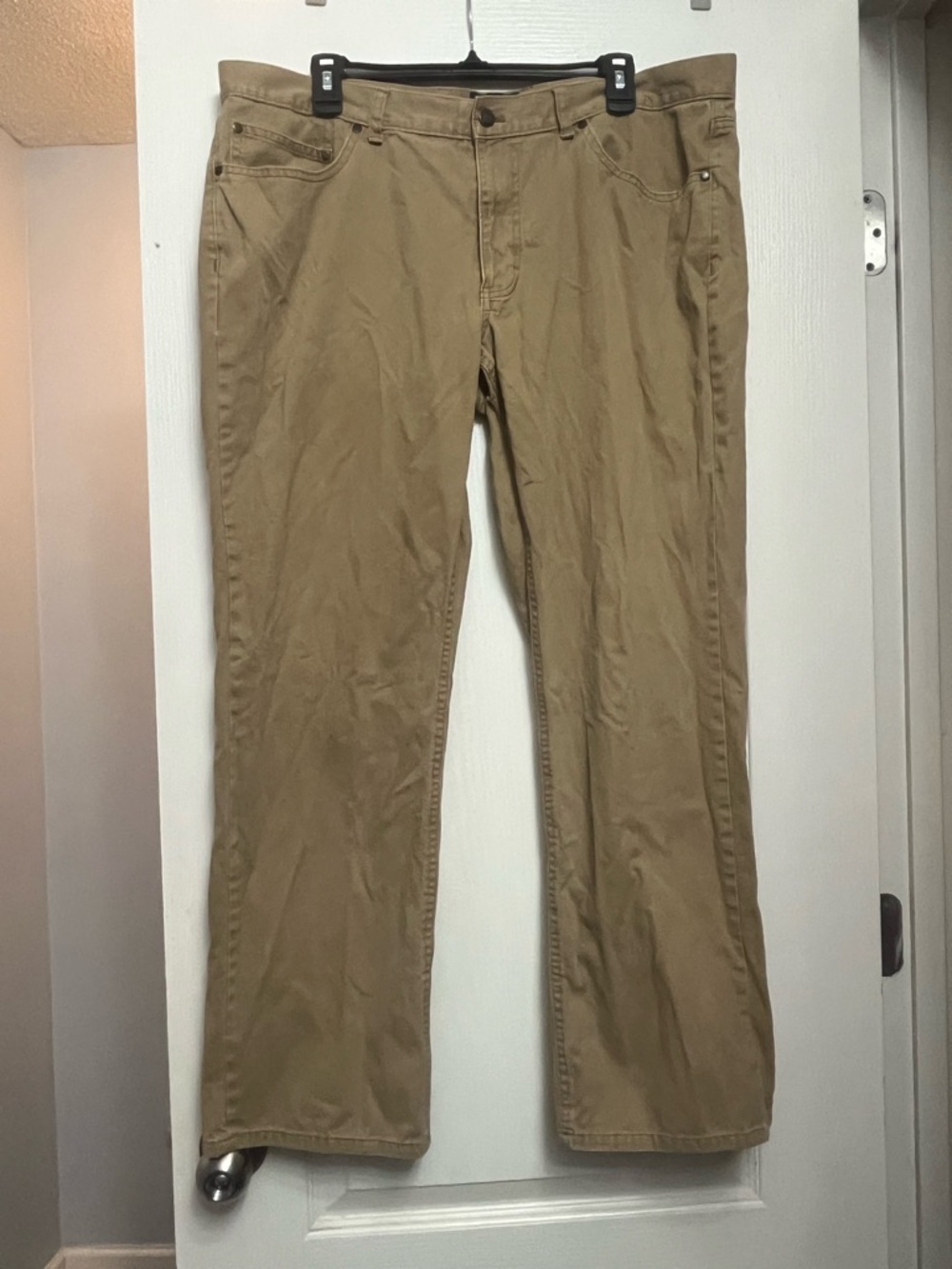Chaps Men's Tan Chinos